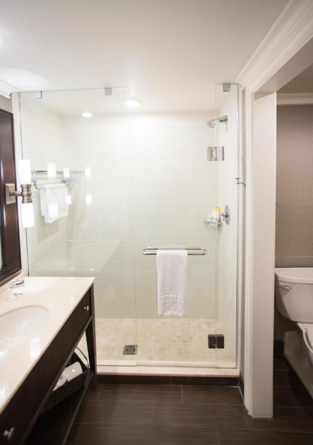 Deluxe Double Queen - Garden View at The Atherton Hotel At OSU
