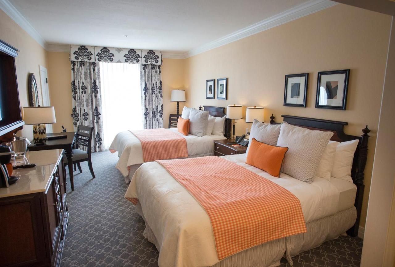 Deluxe Double Queen - Terrace at The Atherton Hotel At OSU