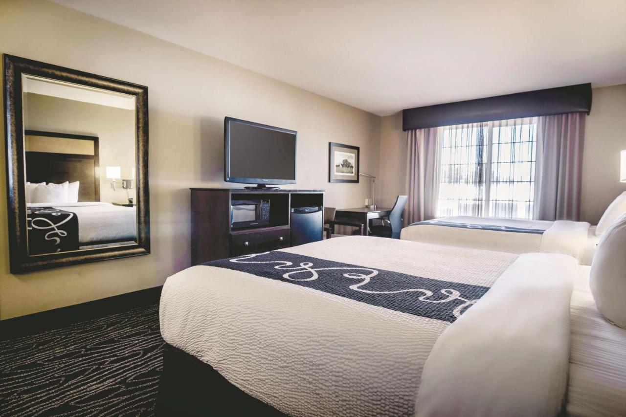 Deluxe Queen Room with Two Queen Beds at La Quinta Inn & Suites by Wyndham Eugene