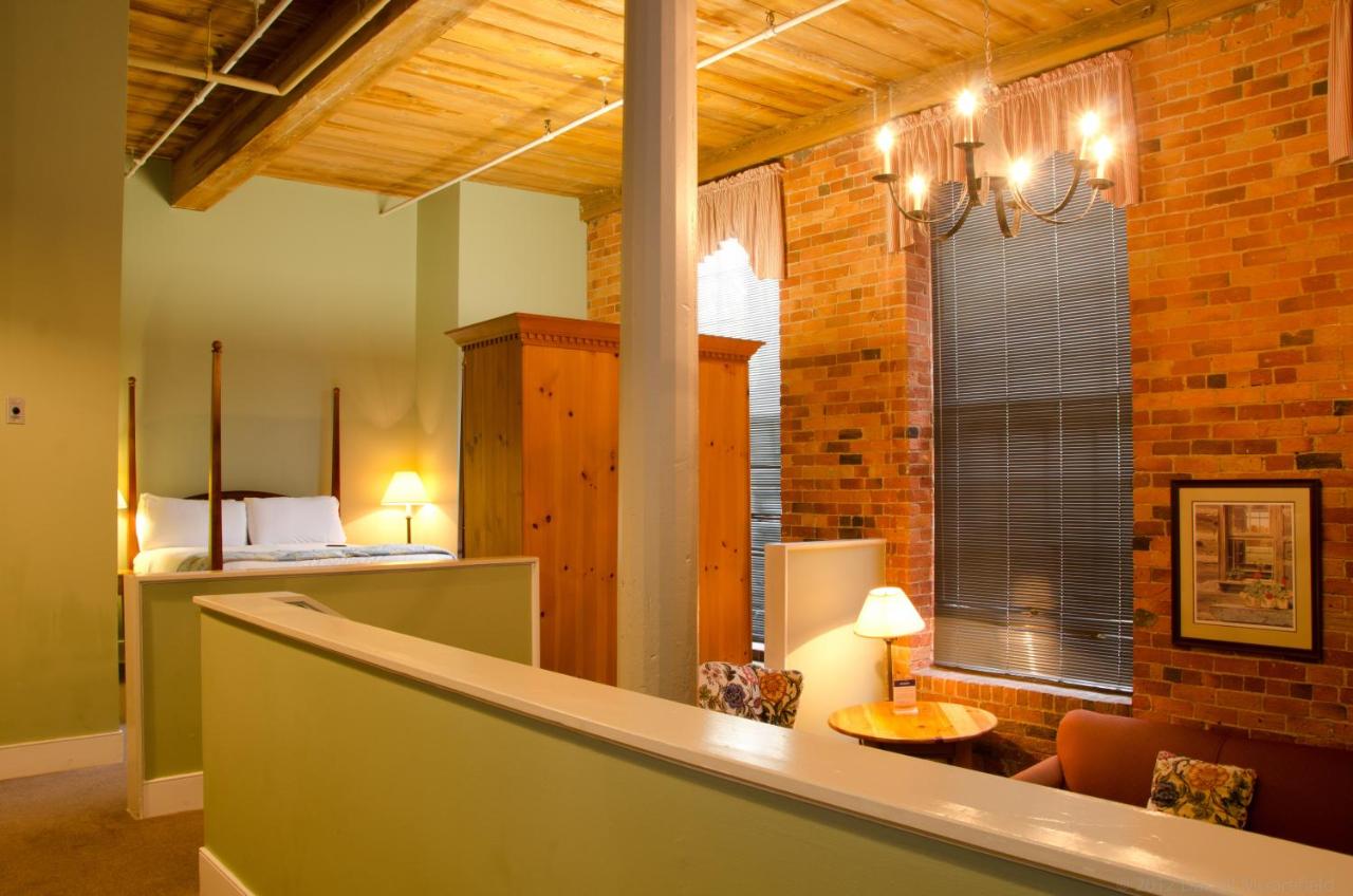 Deluxe Queen Studio Suite - Non-Smoking at The Historic Brookstown Inn, Trademark Collection by Wyndham