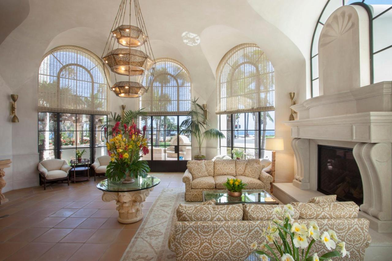 Ground Floor King Room at Santa Barbara Inn