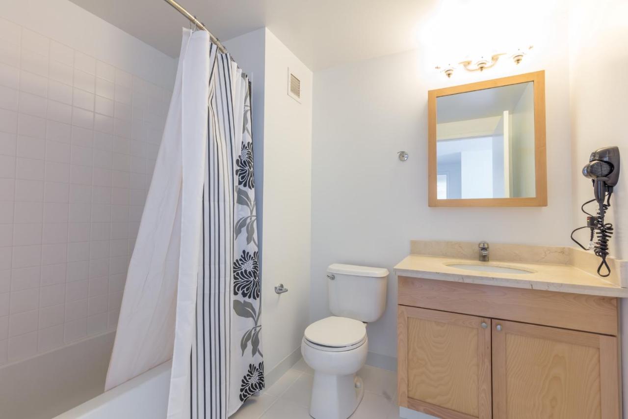 Two-Bedroom Penthouse Apartment at Global Luxury Suites at Kendall Square