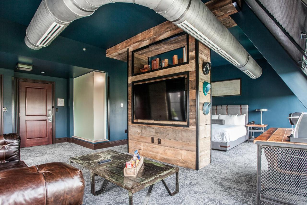 Junior Suite with Balcony at Ironworks Hotel Indy