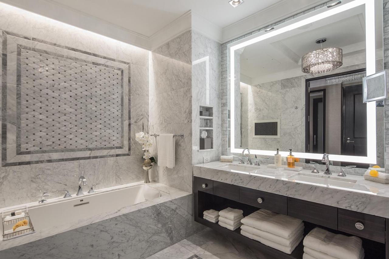 Concierge King Room at The Post Oak Hotel at Uptown Houston