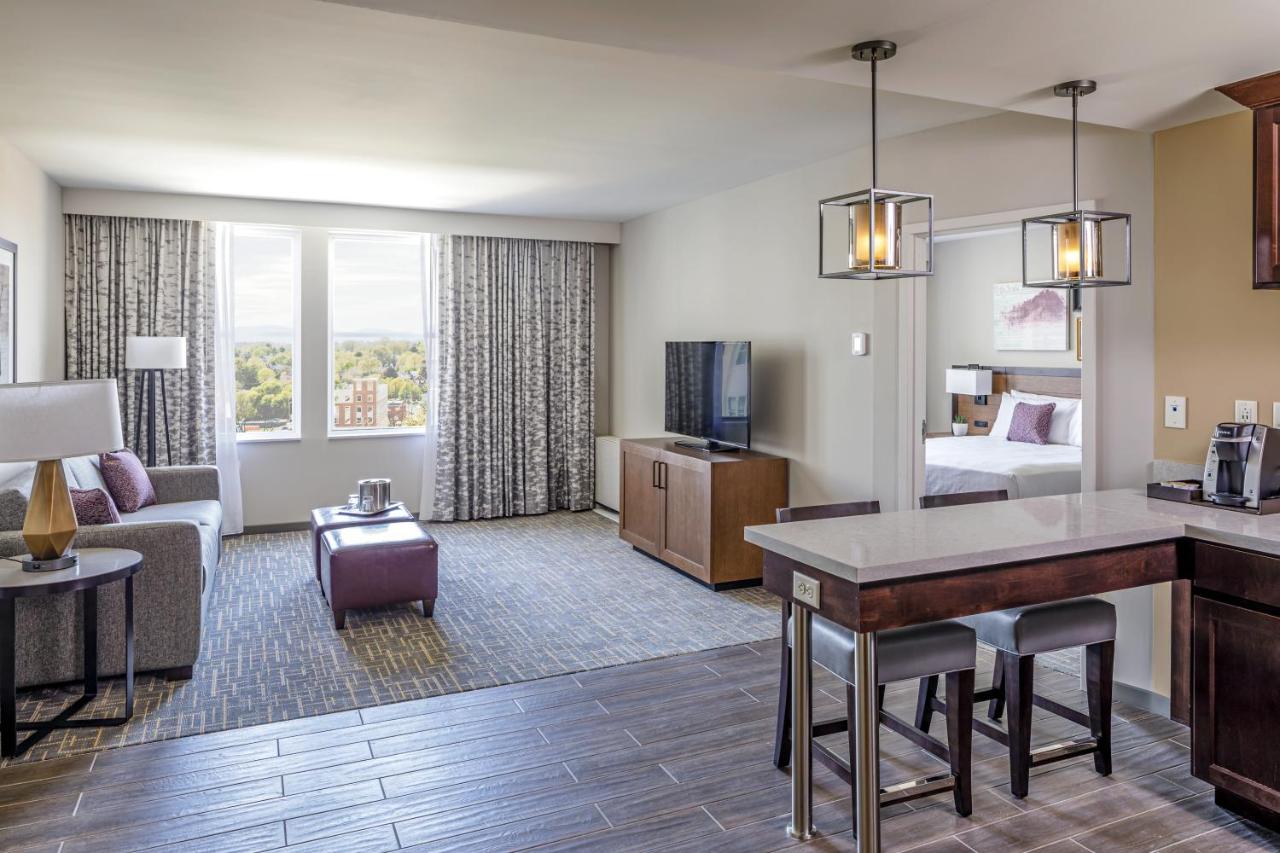 Deluxe King Suite at Hotel Madison & Shenandoah Conference Ctr