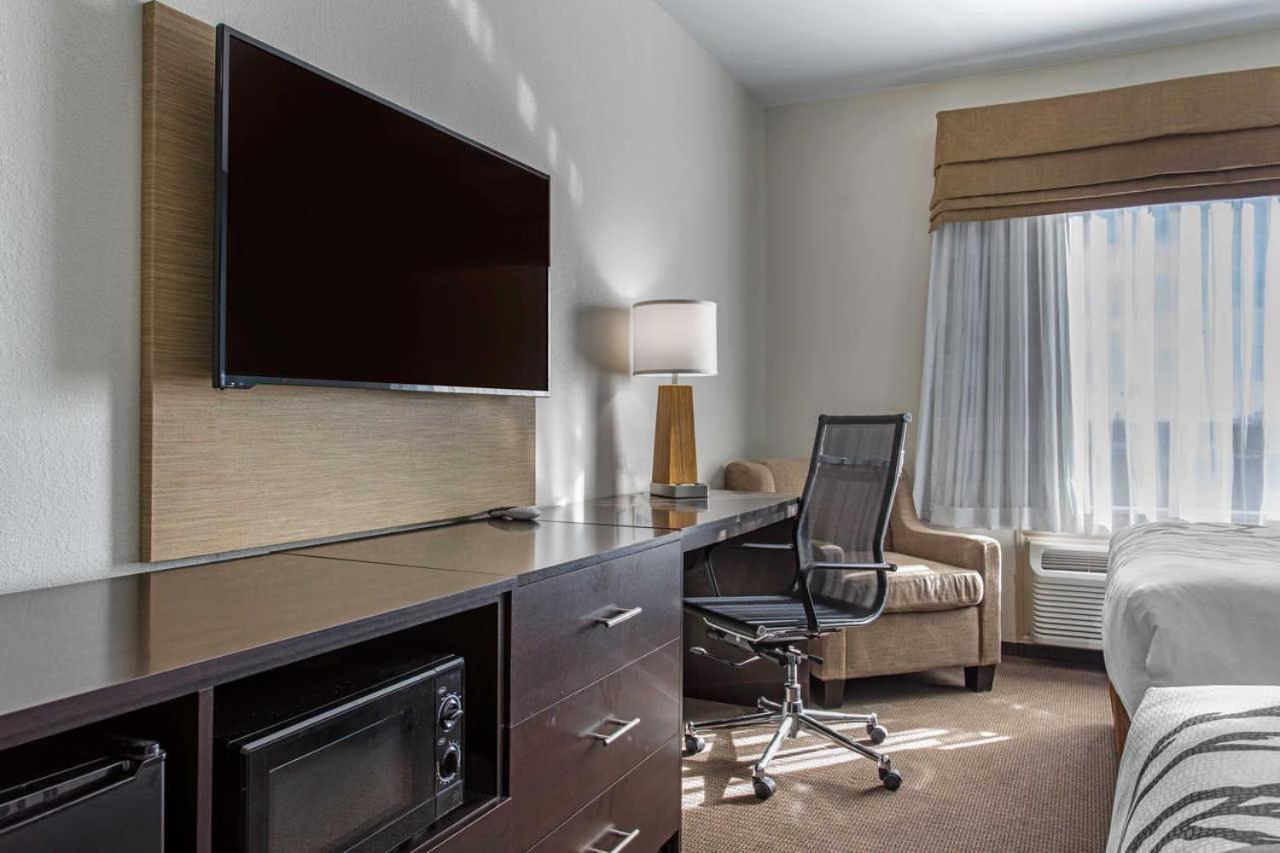 Queen Suite with Two Queen Beds - Non-Smoking at MainStay Suites Big Spring North I-20