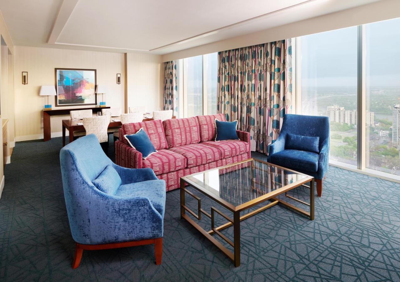 Fairmont Gold Grand Suite at Fairmont Austin Gold Experience