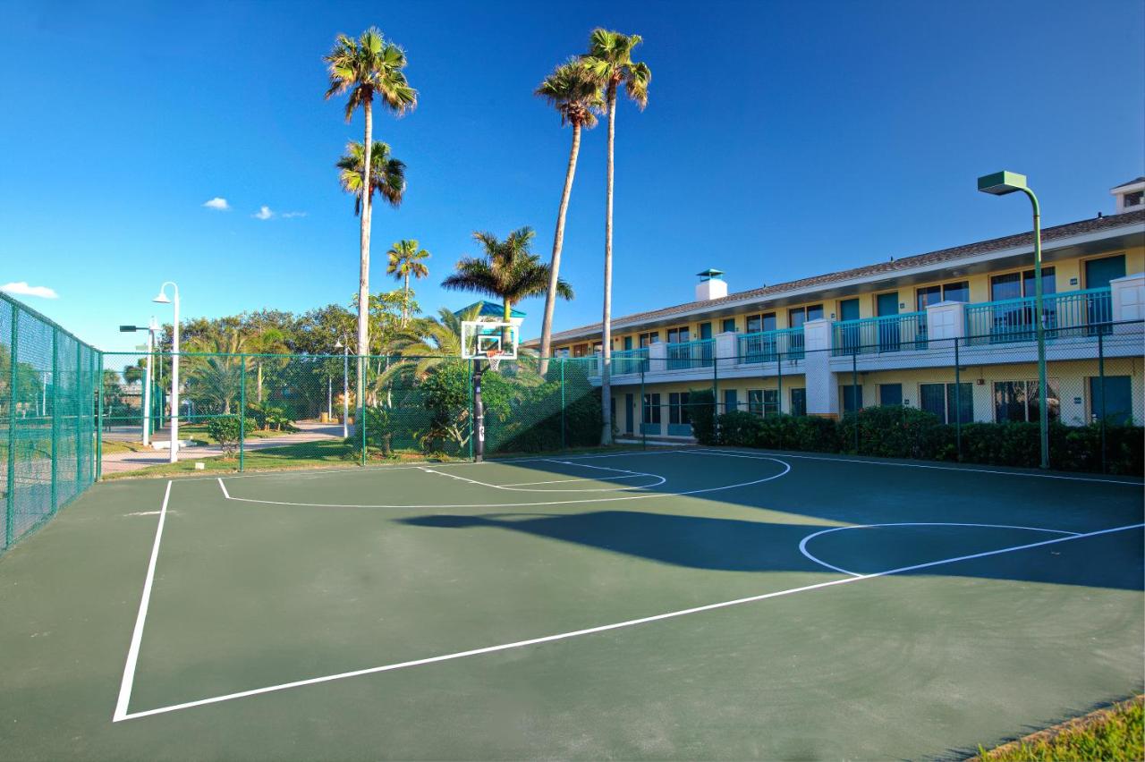 International Palms Oceanfront Resort Cocoa Beach