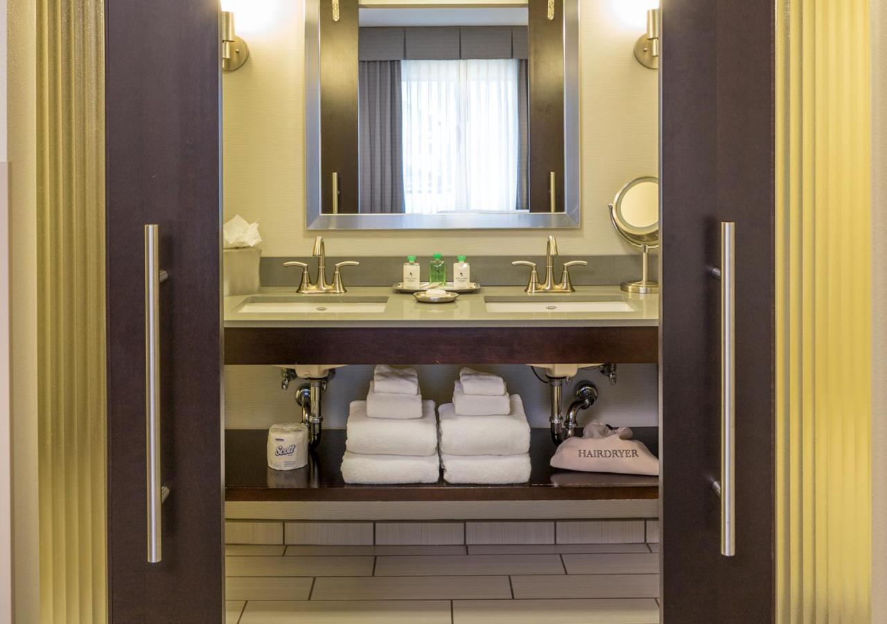  | Prairie Meadows Casino, Racetrack & Hotel