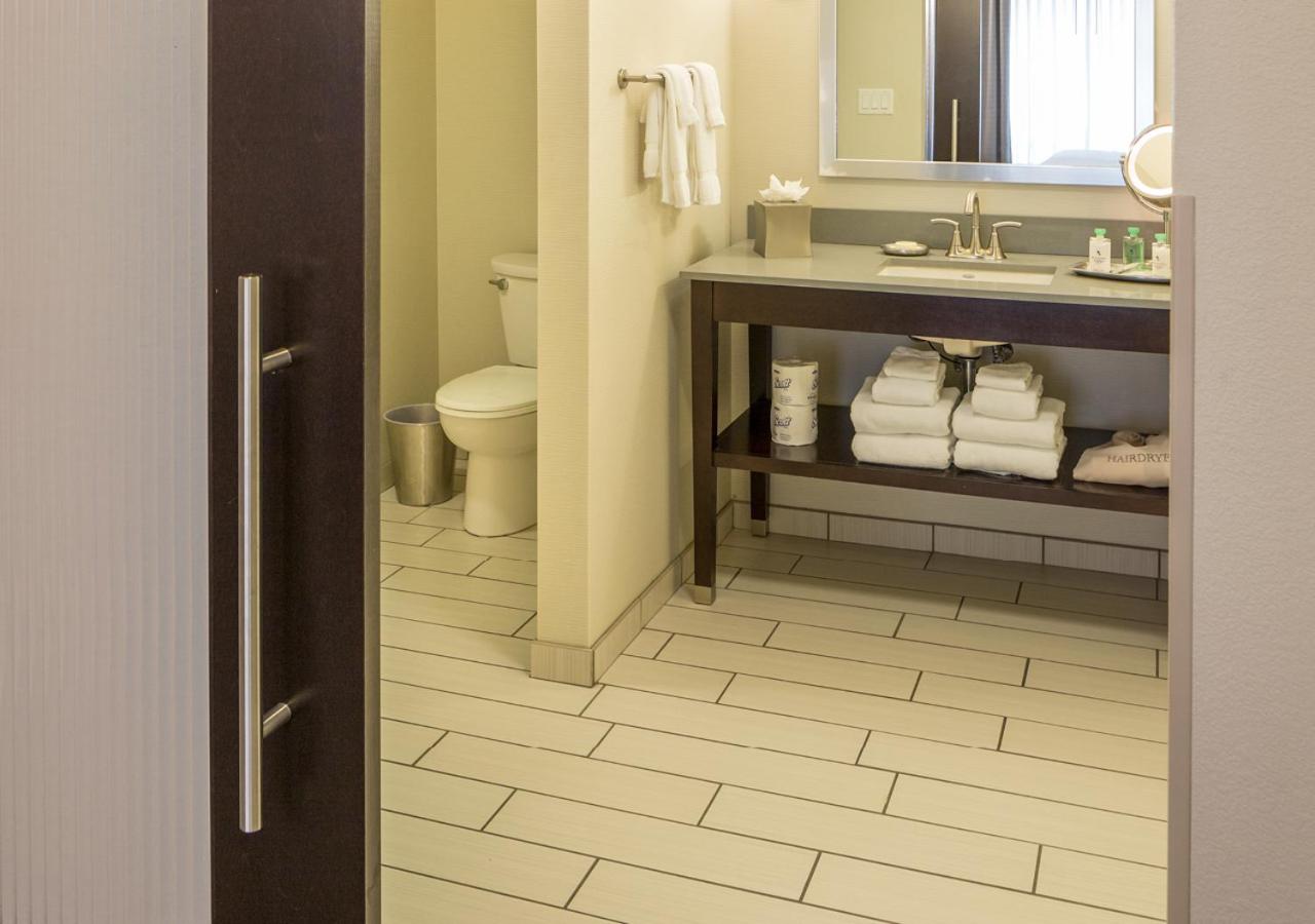  | Prairie Meadows Casino, Racetrack & Hotel