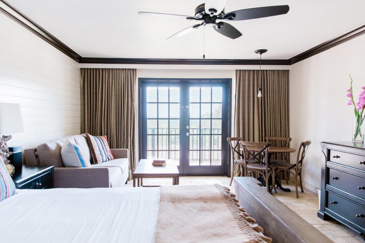 Standard Suite at Hillside Boutique Hotel