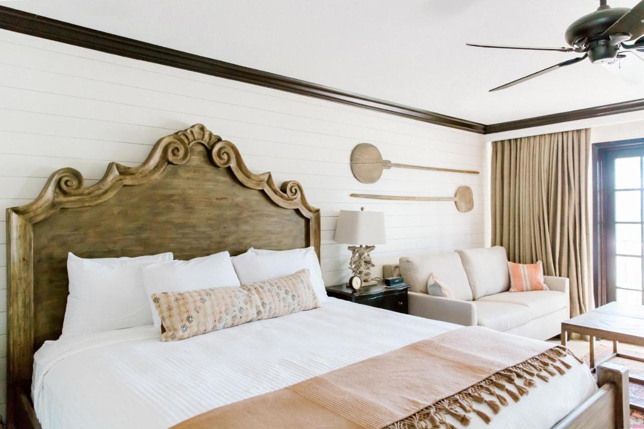 Superior King Room at Hillside Boutique Hotel