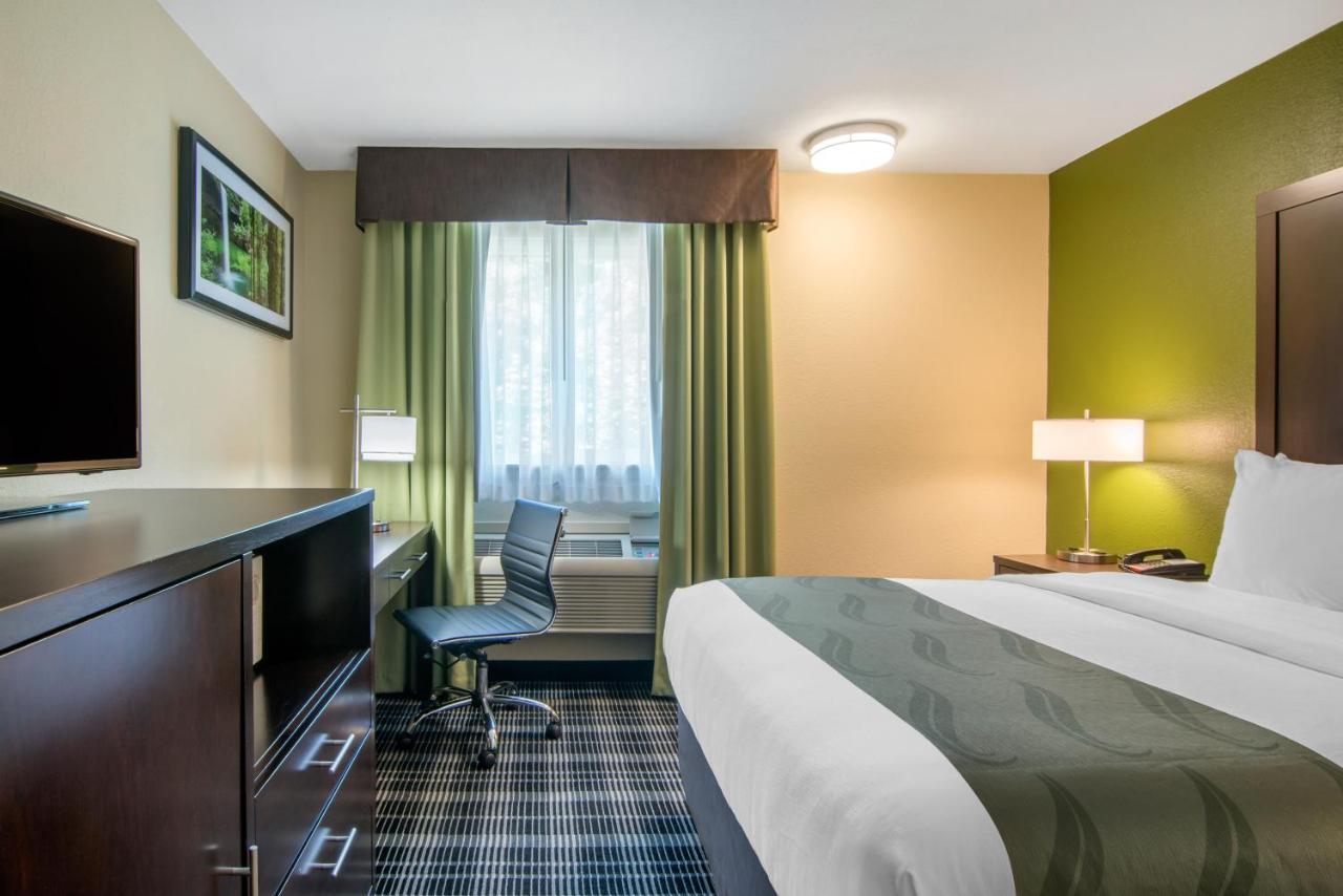 King Room - Disability Access/Non-Smoking at Quality Inn & Suites Albany Corvallis