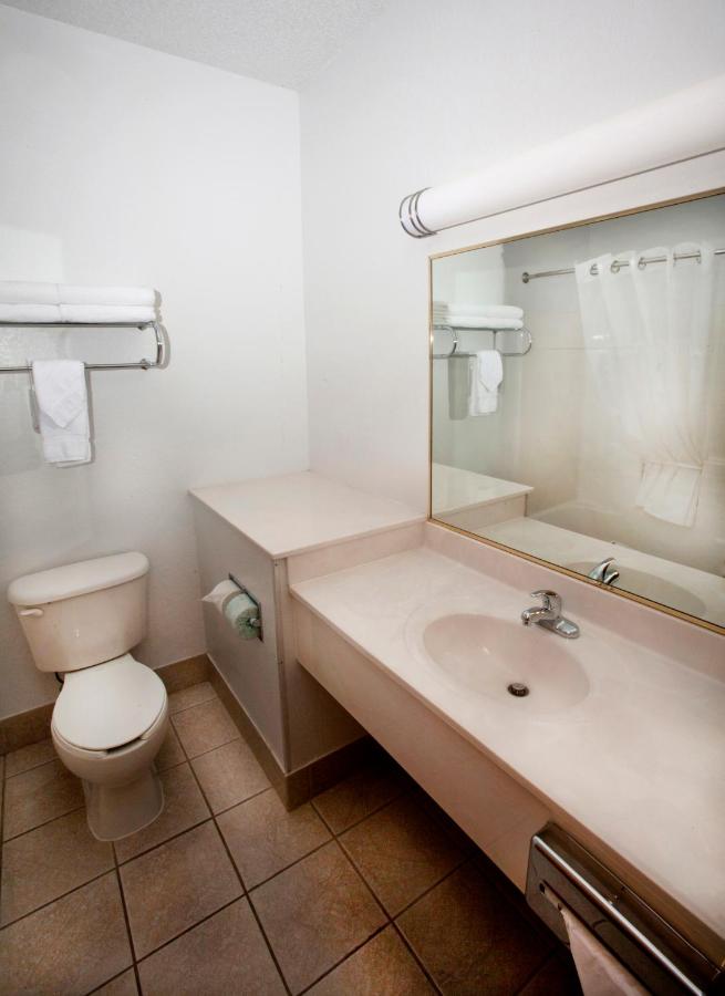 King Studio Suite - Non-Smoking at Ramada by Wyndham Keystone Near Mt Rushmore