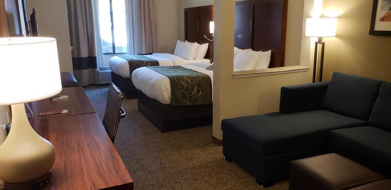 Executive Suite with two Queen Beds - Non-Smoking at Comfort Suites Denver near Anschutz Medical Campus