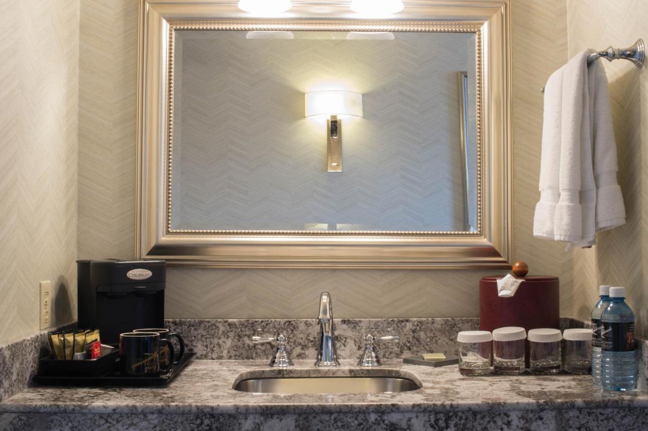 Superior Double Room at Hotel Boulderado