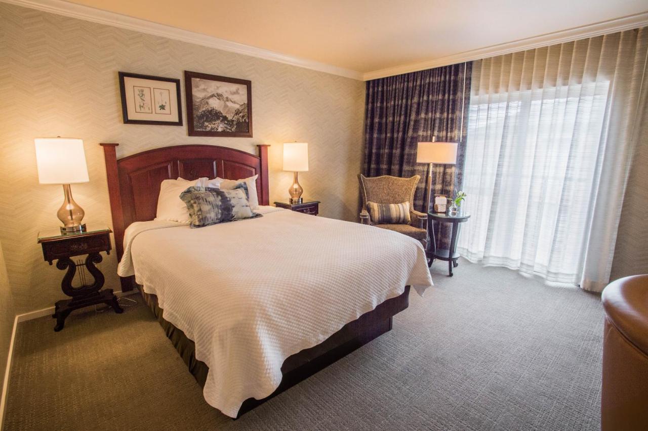 Superior Queen Room at Hotel Boulderado