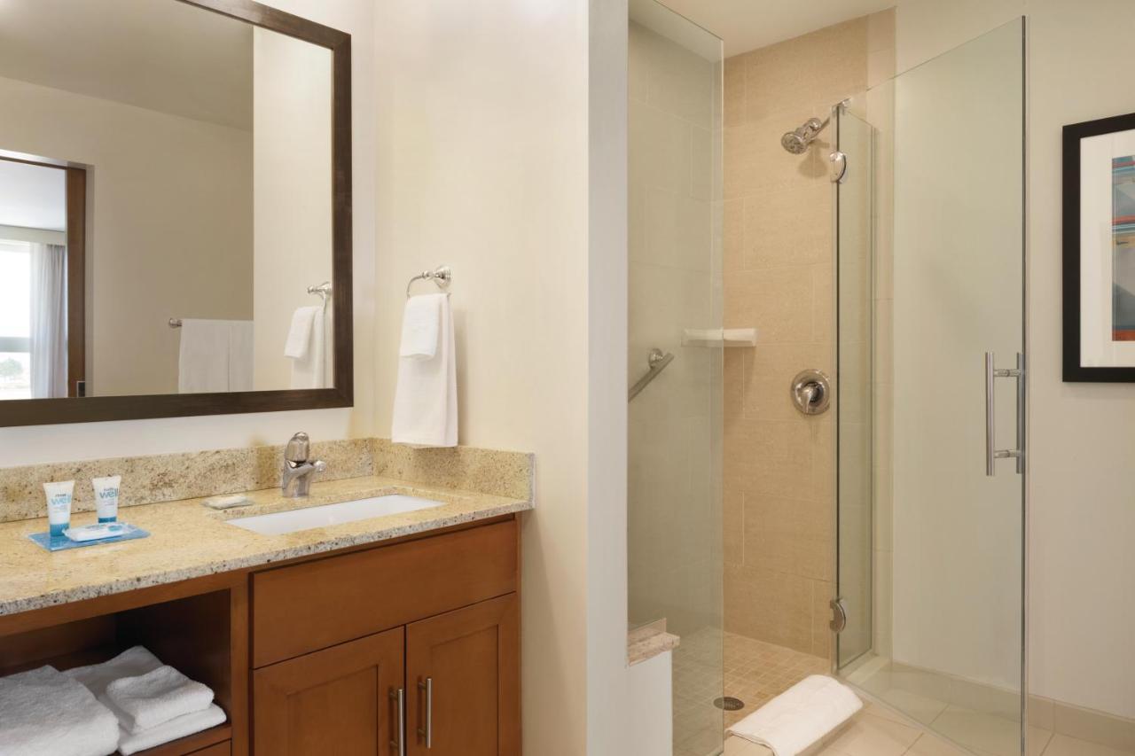 One-Bedroom King Suite with View at Hyatt House Denver Airport