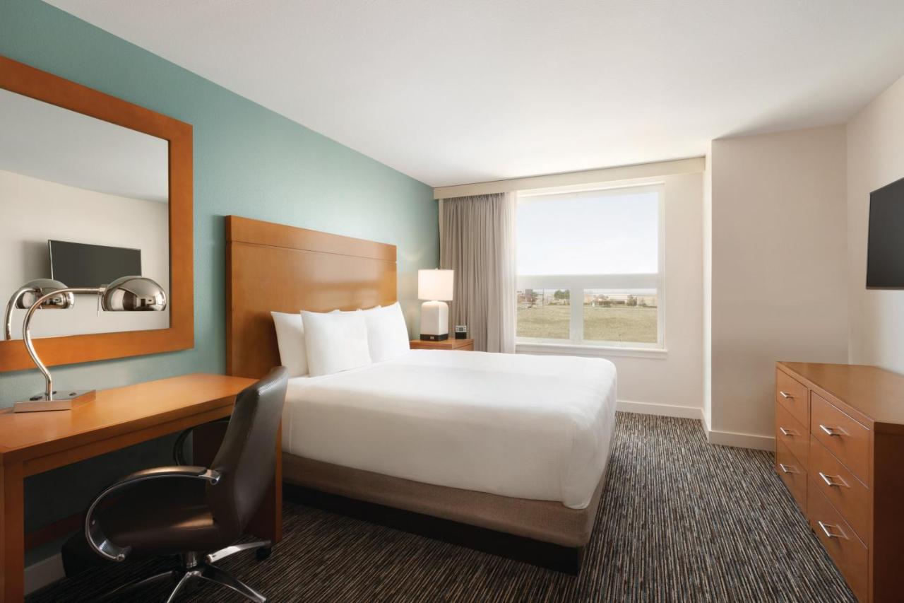 One-Bedroom King Suite at Hyatt House Denver Airport