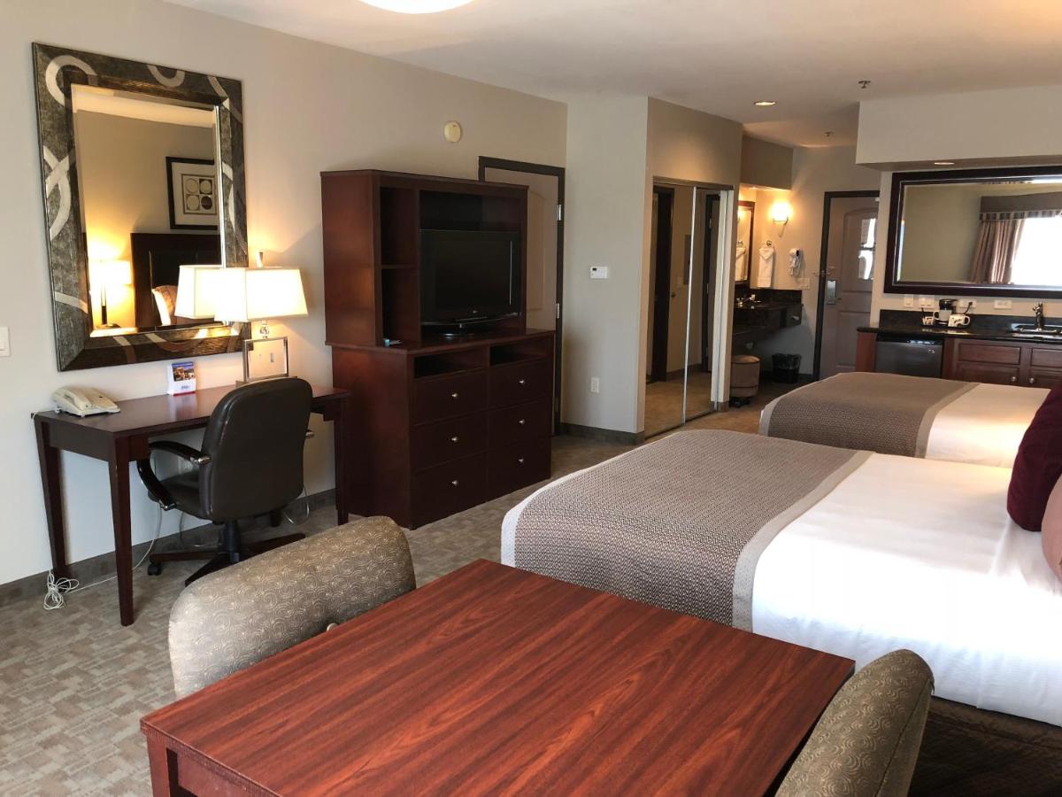 Queen Room with Two Queen Beds at Hawthorn Extended Stay by Wyndham Killeen