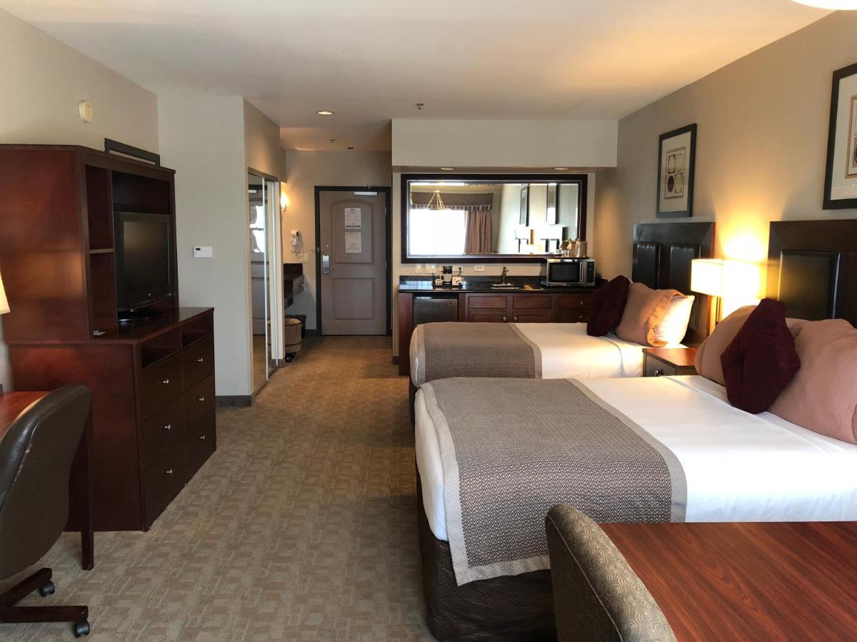 Queen Room with Two Queen Beds at Hawthorn Extended Stay by Wyndham Killeen