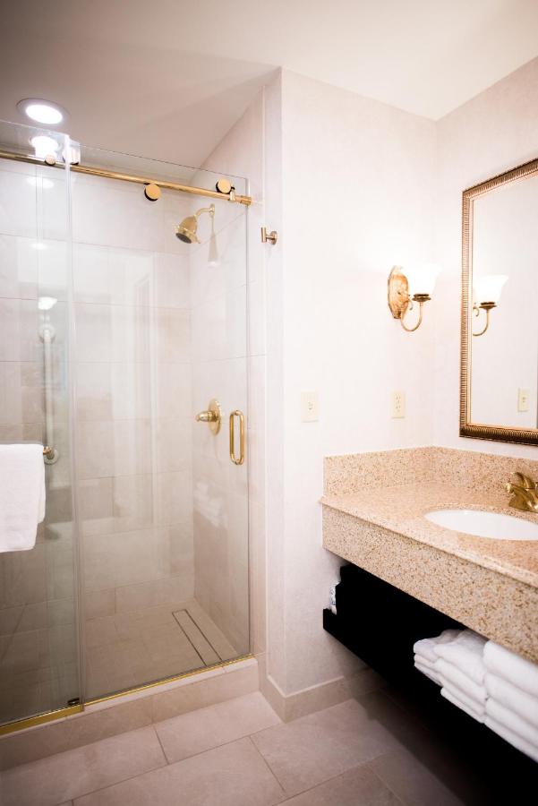 Deluxe King Suite at The Cook Hotel and Conference Center at LSU