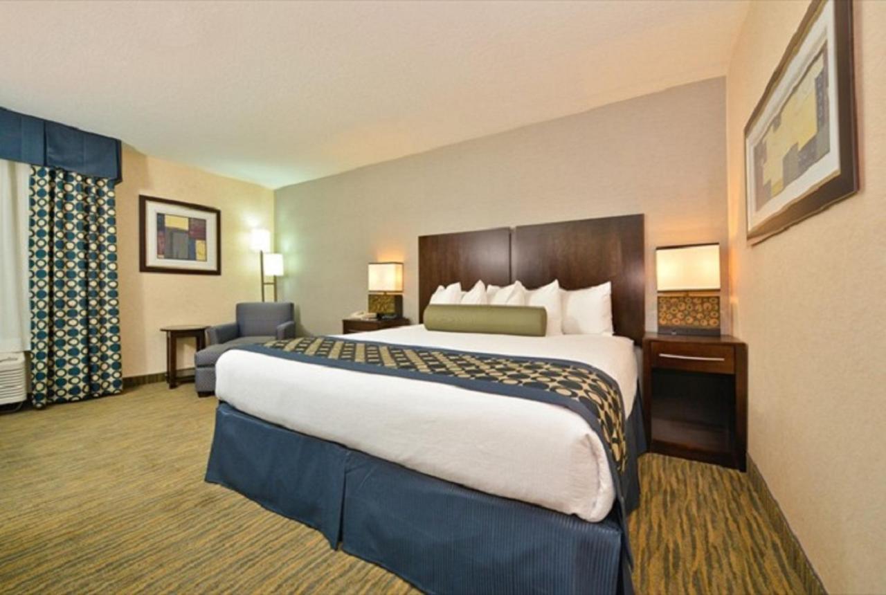 King Room with Sofa Bed - Non-Smoking at Best Western Plus Coldwater Hotel