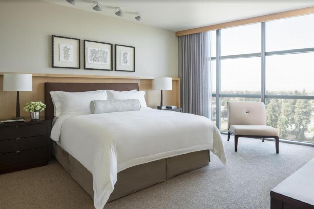 Presidential Suite at Four Seasons Hotel Silicon Valley at East Palo Alto