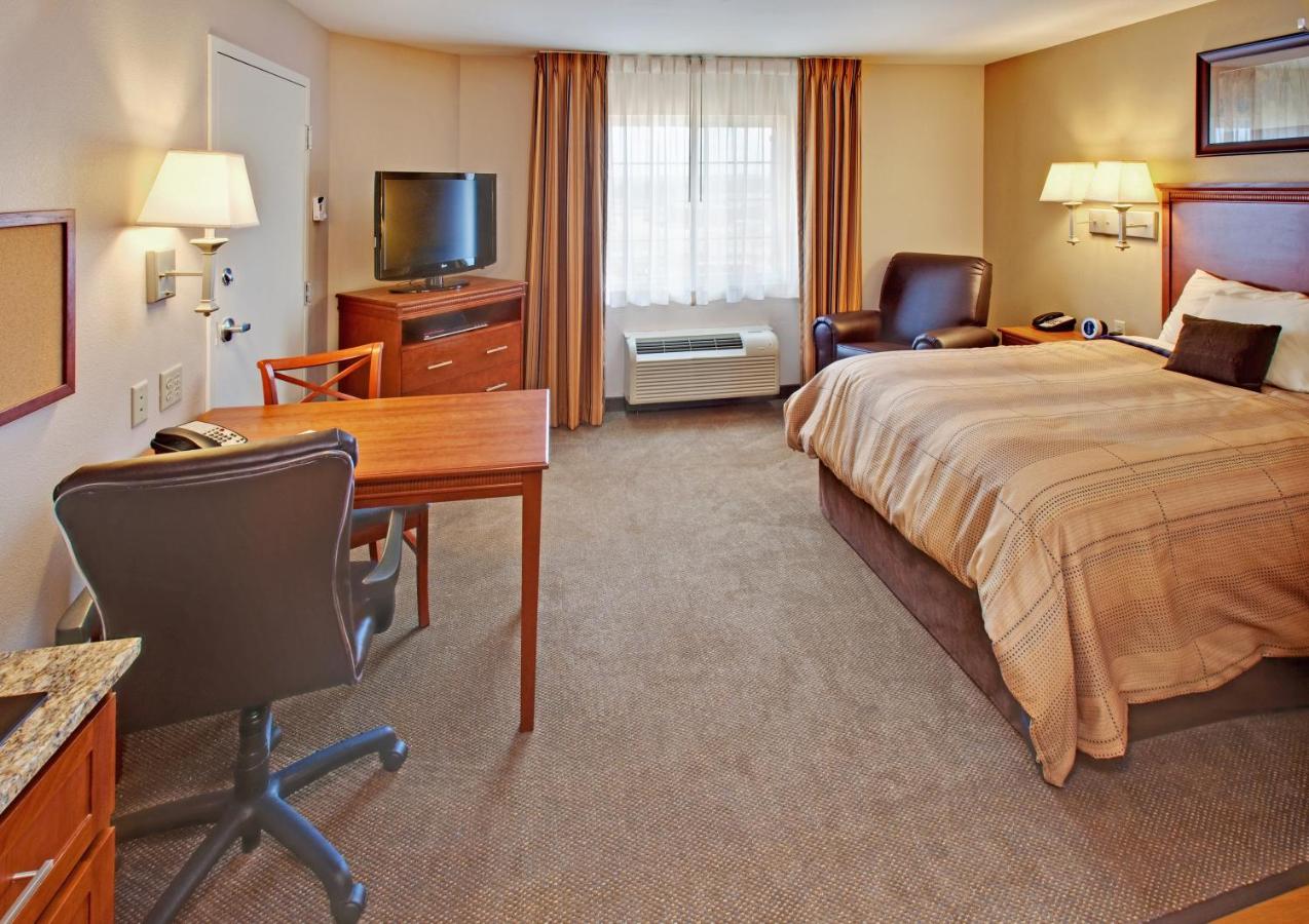 Standard Suite at Candlewood Suites Williston by IHG