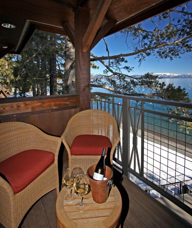 King Suite with Lake View - Watson at West Shore Cafe and Inn
