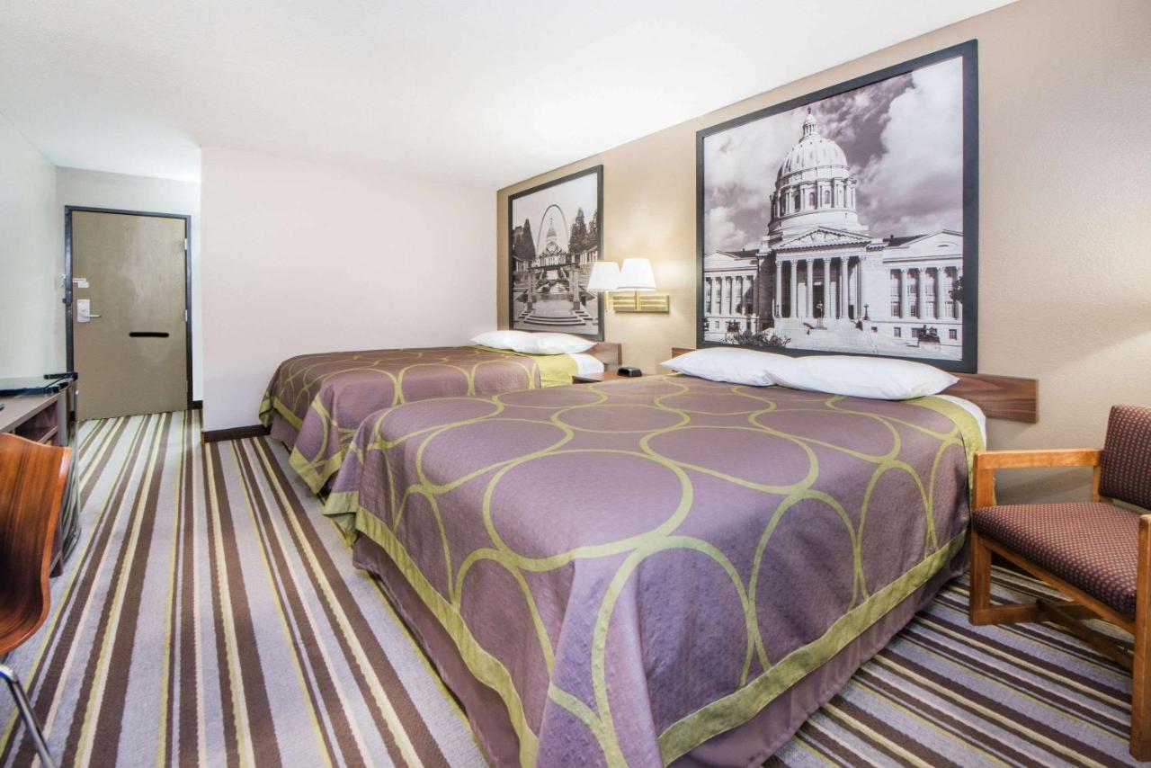 Queen Room with Two Queen Beds - Smoking at Super 8 by Wyndham Nevada