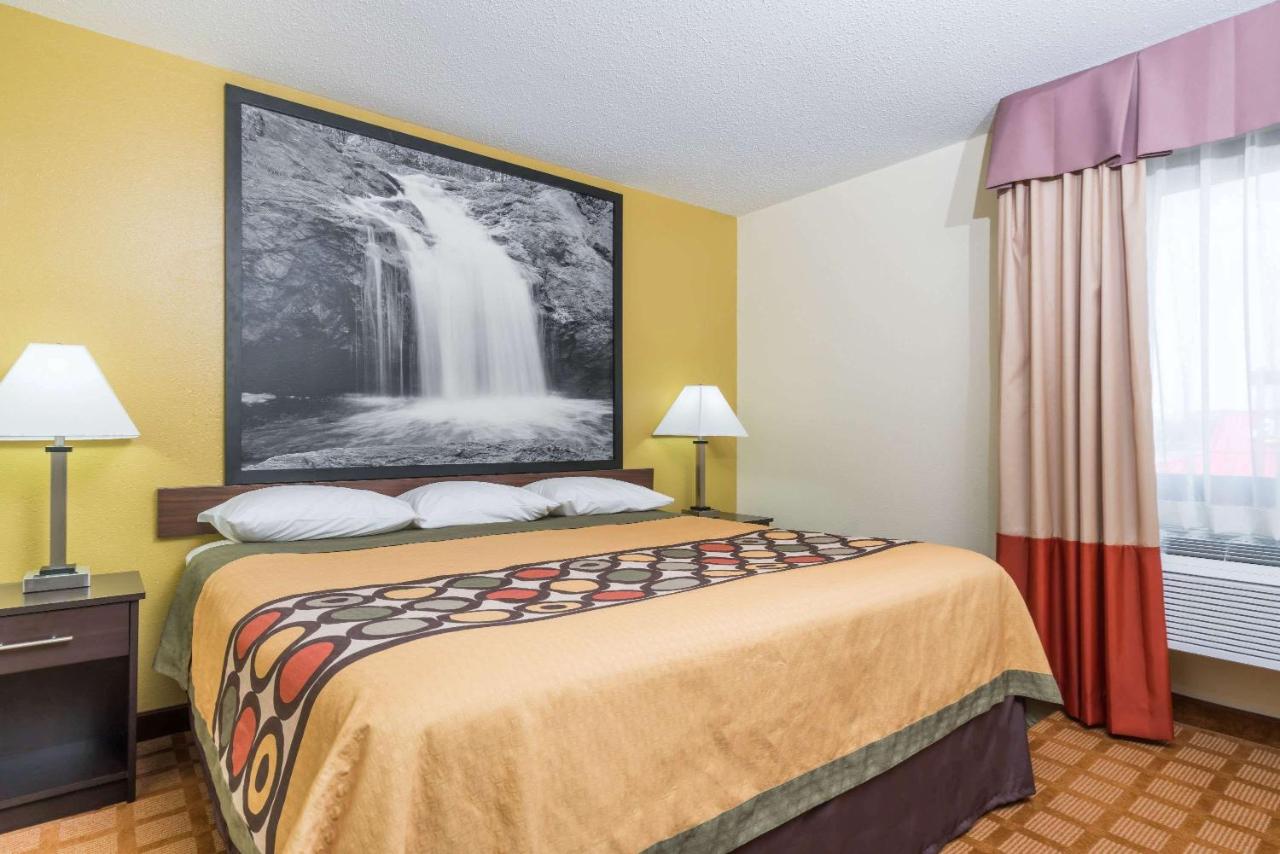 King Studio Suite - Non-Smoking at Super 8 by Wyndham Rice Lake