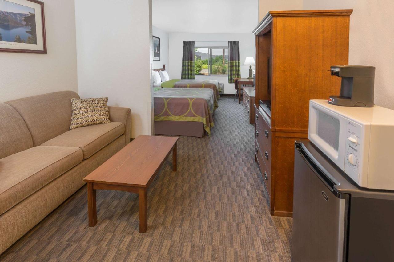Studio Suite with Two Queen Beds - Non-Smoking at Super 8 by Wyndham Central Pt Medford