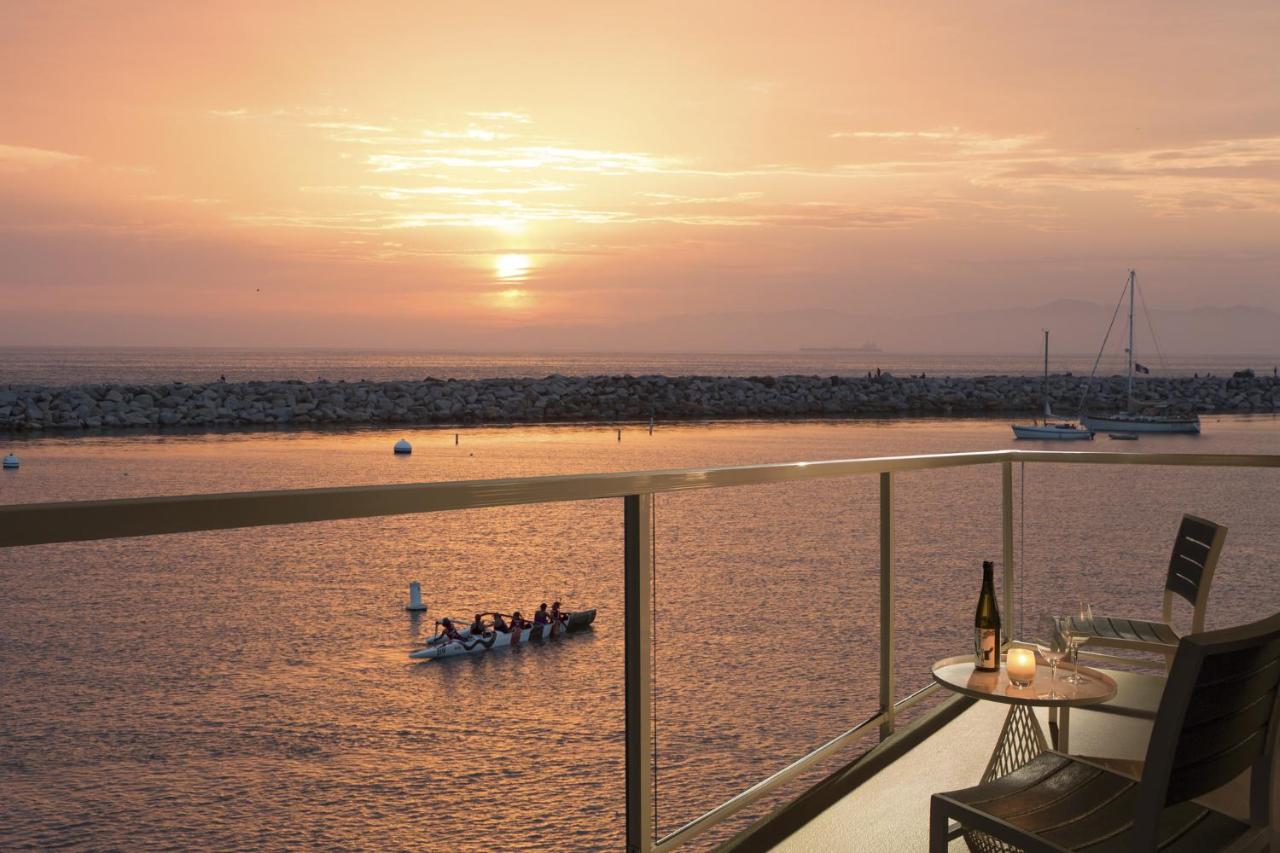 Deluxe King Room with Ocean View at Portofino Hotel & Marina
