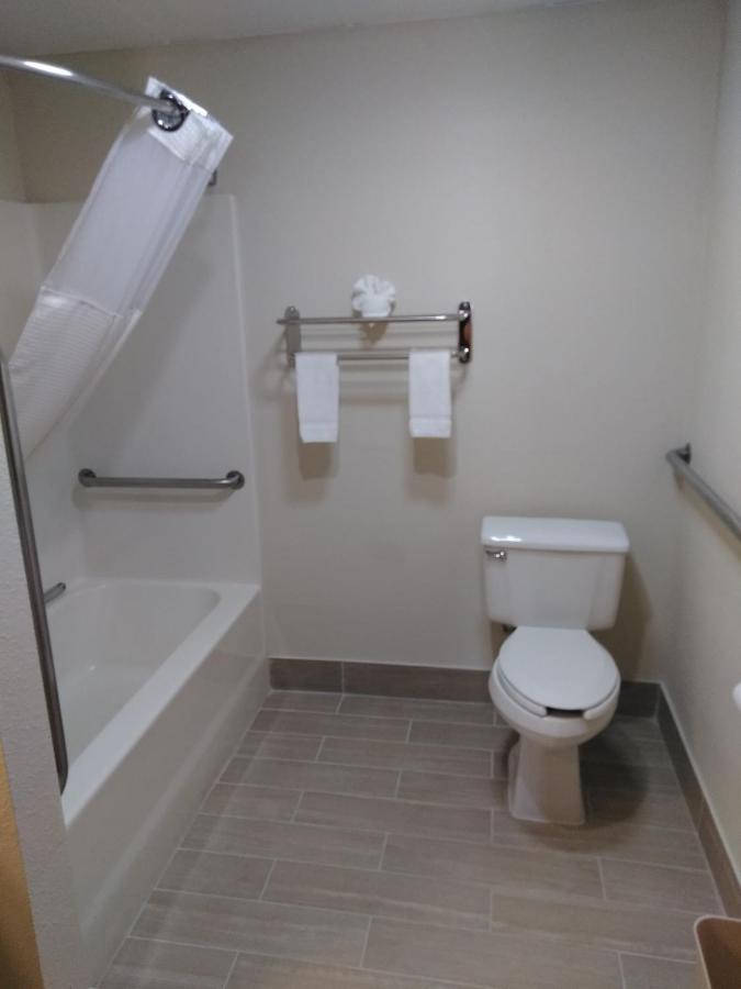 Queen Room with Two Queen Beds - Smoking at Quality Inn & Suites