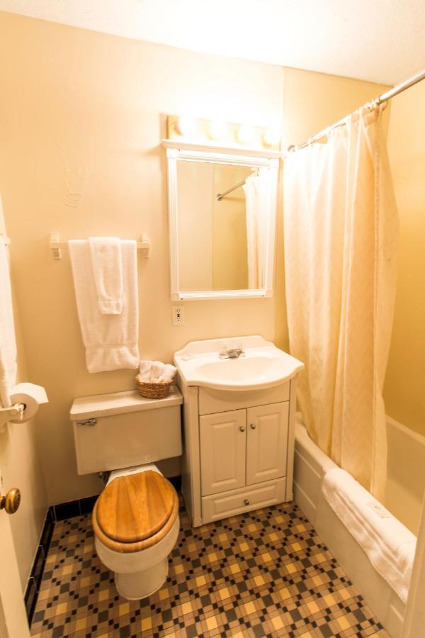Colter's Lodge