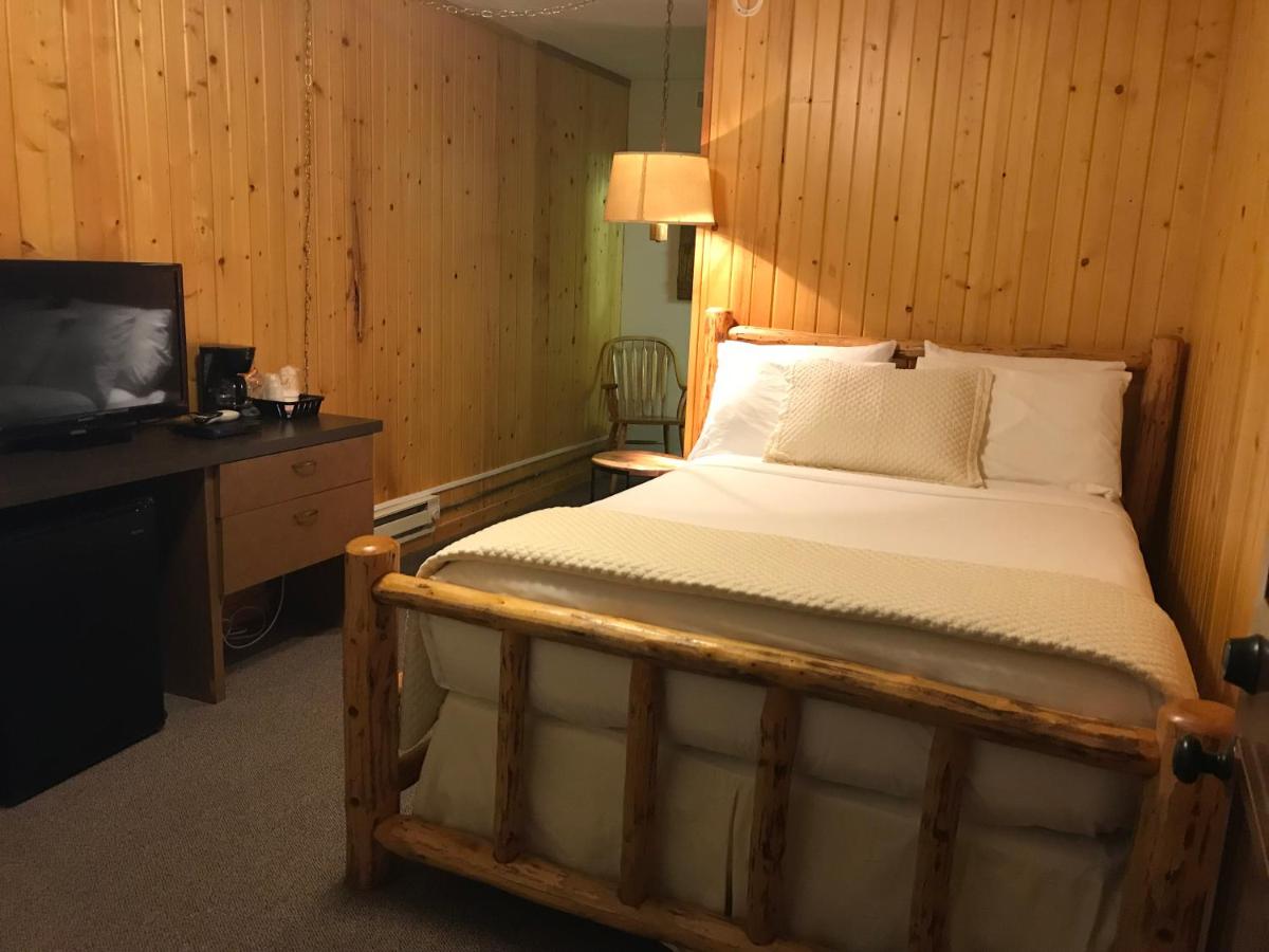  | Colter's Lodge