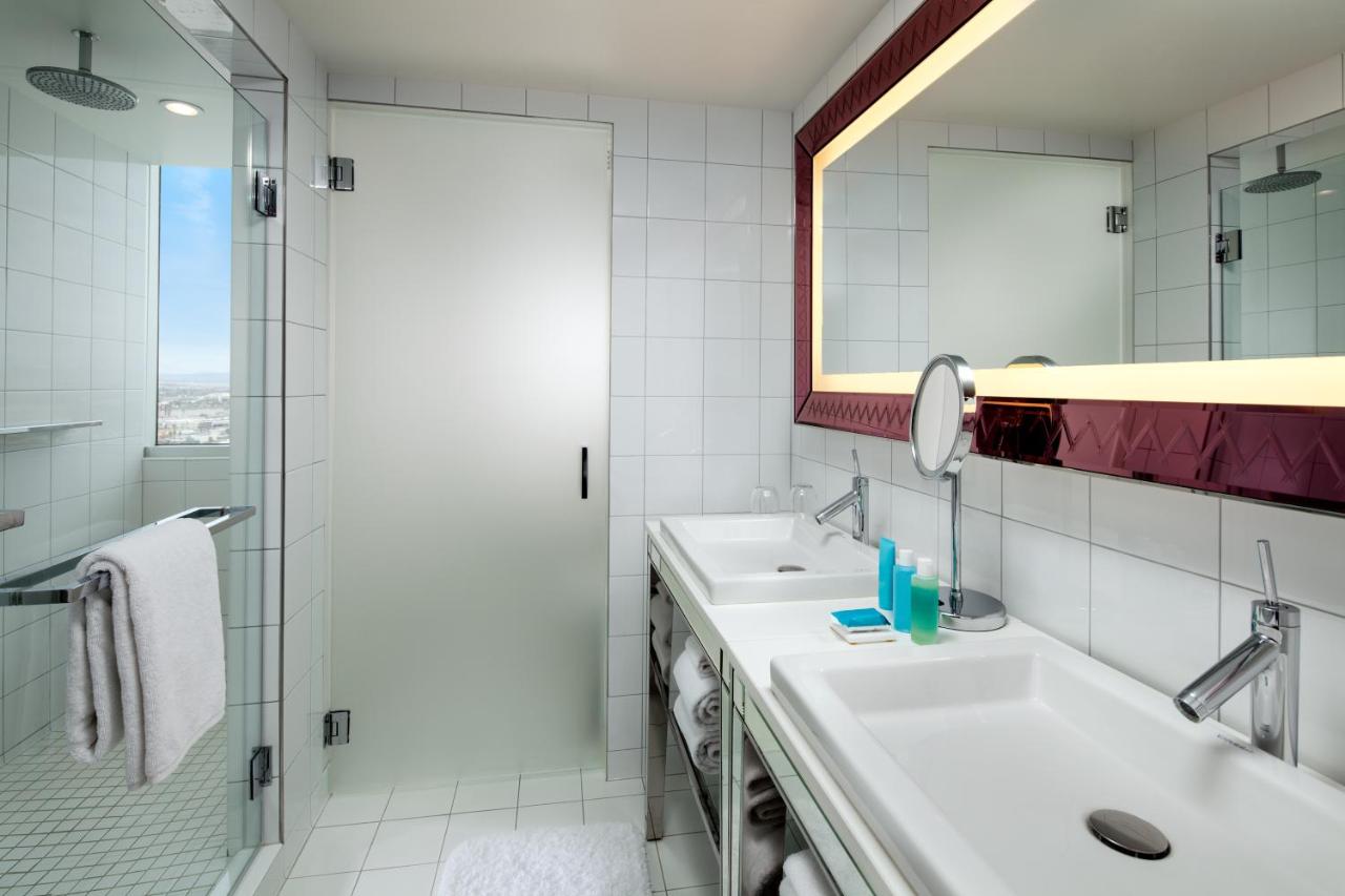 Alexandria Iconic Double at Hilton Grand Vacations Club on the Las Vegas Strip
