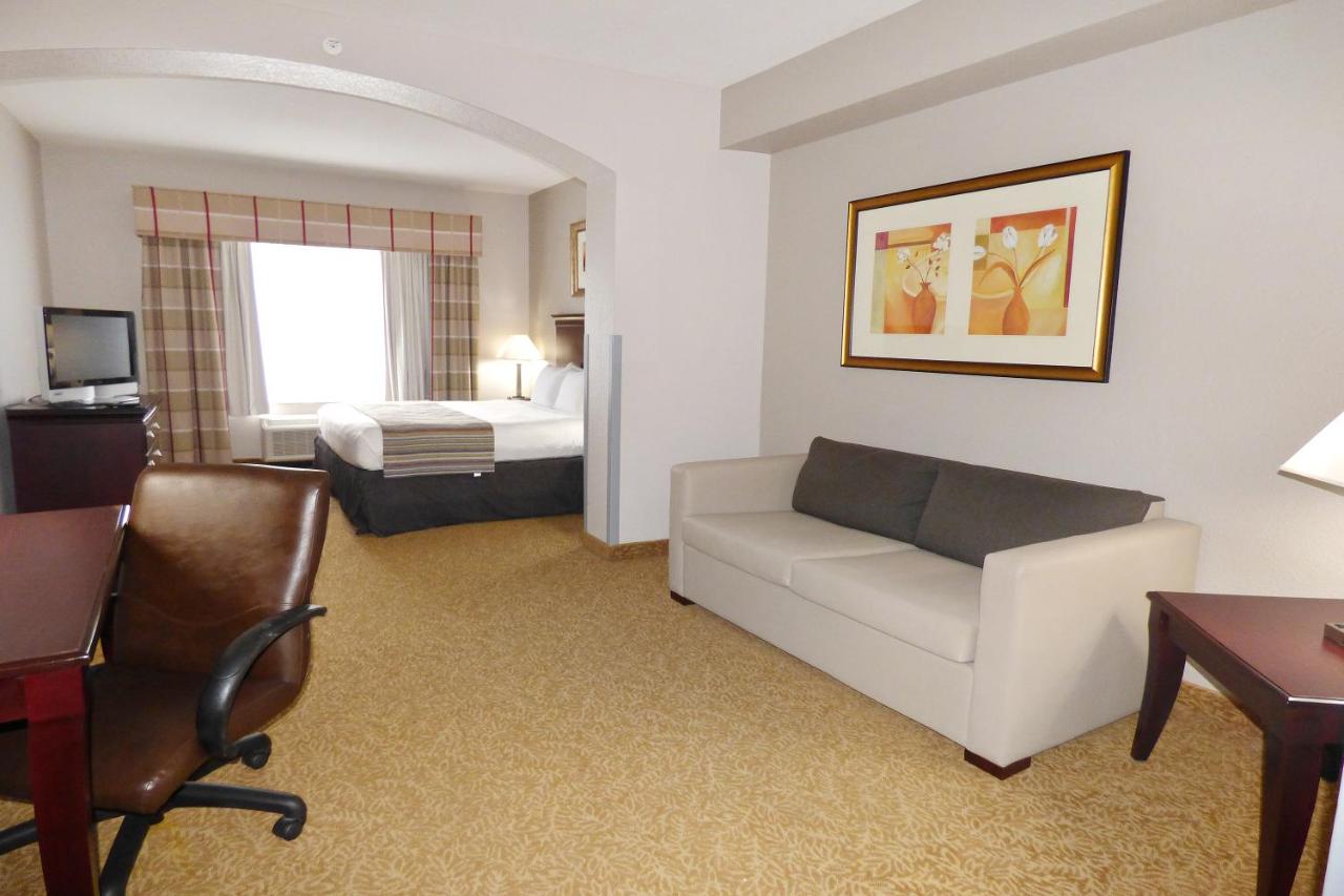 King Studio - Non-Smoking at Country Inn & Suites by Radisson, Pensacola West, FL