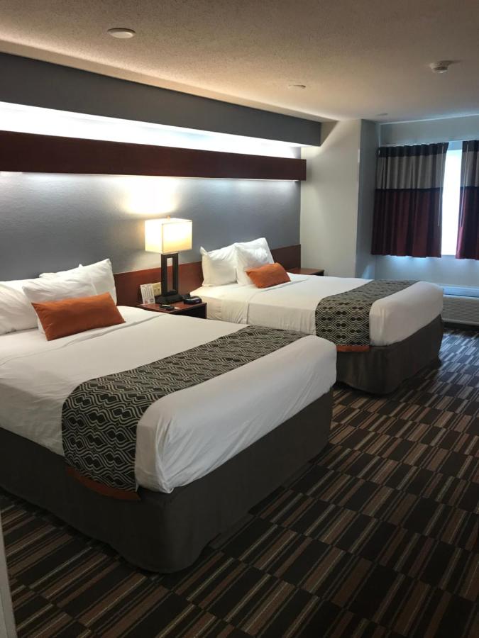 Queen Suite with Two Queen Beds - Non-Smoking at Microtel Inn & Suites by Wyndham Urbandale/Des Moines