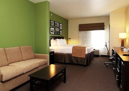 Queen Room with Two Queen Beds - Non-Smoking at Sleep Inn & Suites Round Rock - Austin North