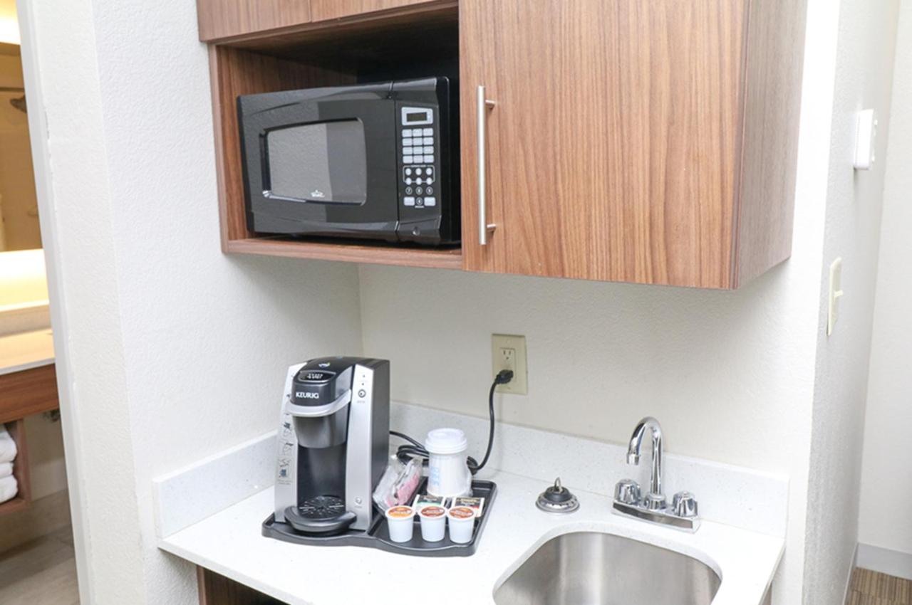 King Room at Holiday Inn Express Hotel & Suites Greenville by IHG
