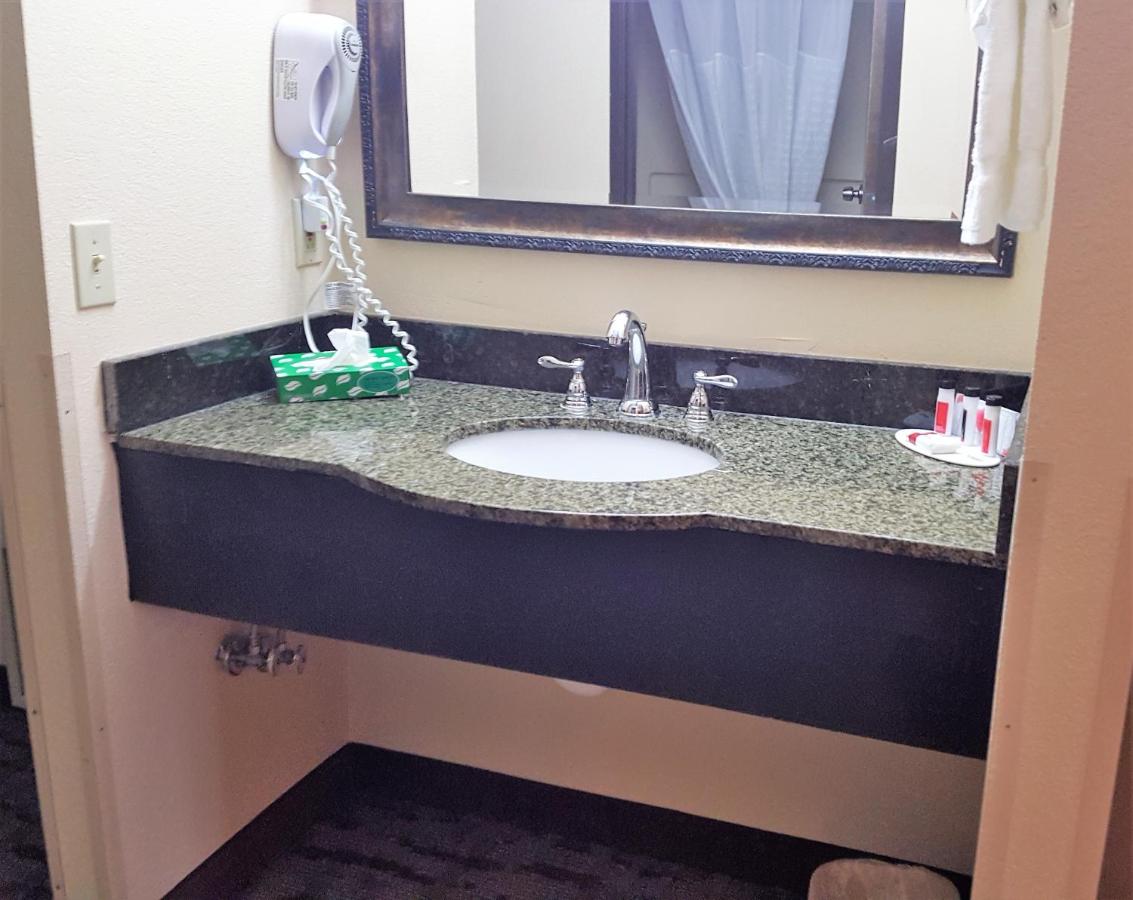 King Studio Suite - Non-Smoking at Baymont by Wyndham Belleville Airport Area