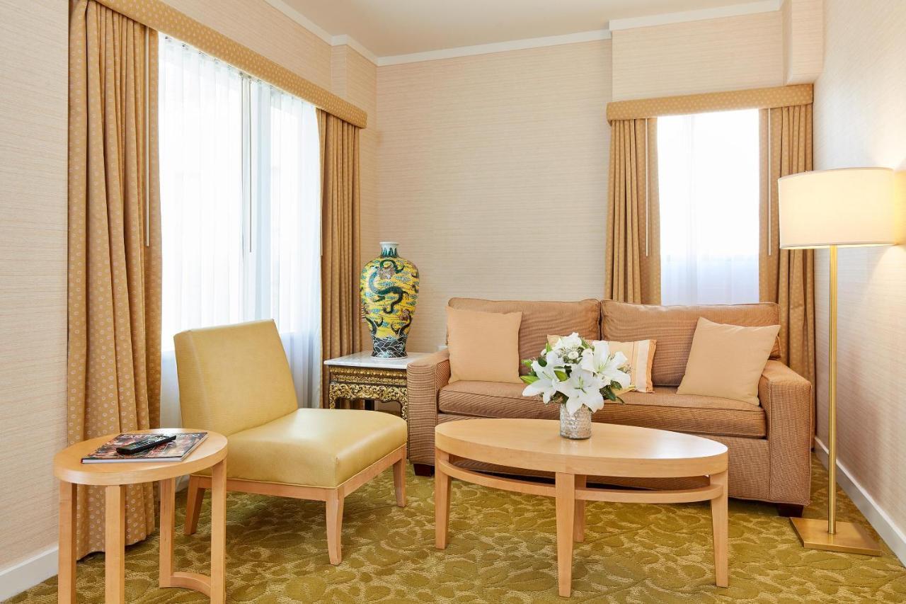 Junior Suite at Orchard Garden Hotel