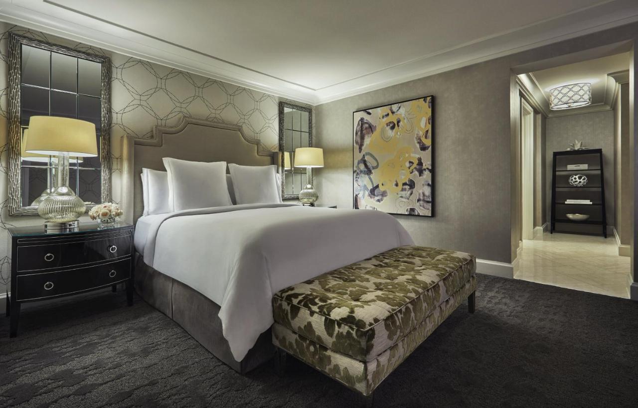Valley View Suite at Four Seasons Hotel Las Vegas