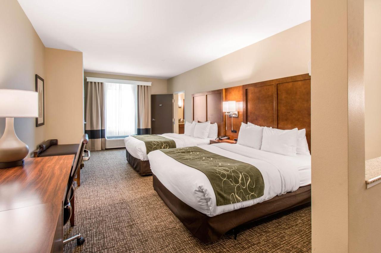 Executive Suite with two Queen Beds - Non-Smoking at Comfort Suites Denver near Anschutz Medical Campus