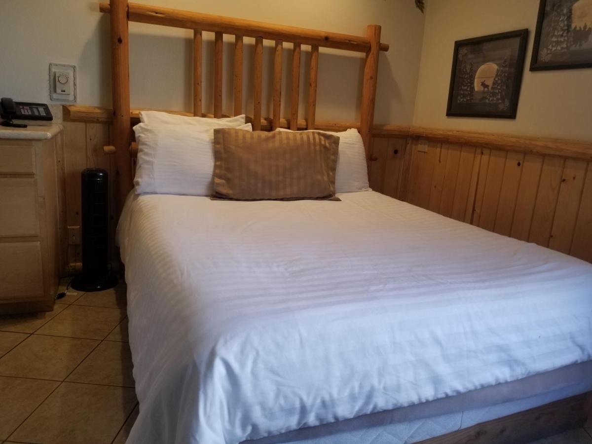 Studio with Spa Bath at Fireside Lodge