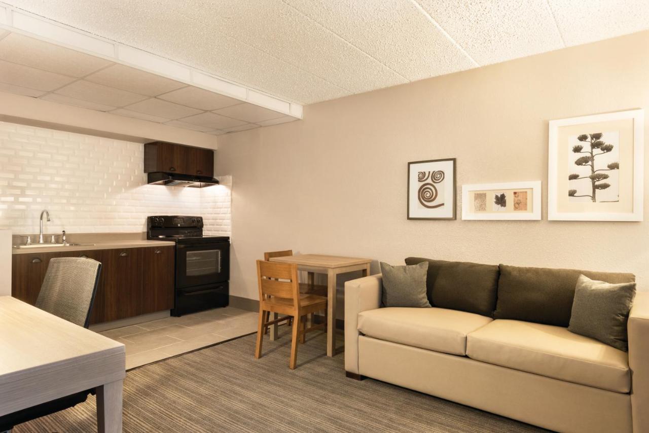 King Suite - Non-Smoking at Country Inn & Suites by Radisson, La Crosse, WI