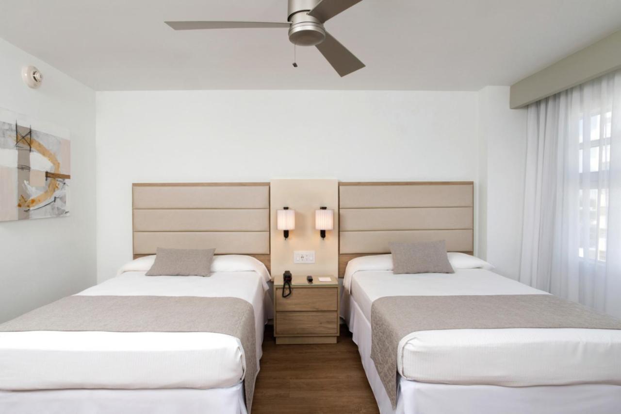 Deluxe City View Double Beds at Hotel Riu Plaza Miami Beach