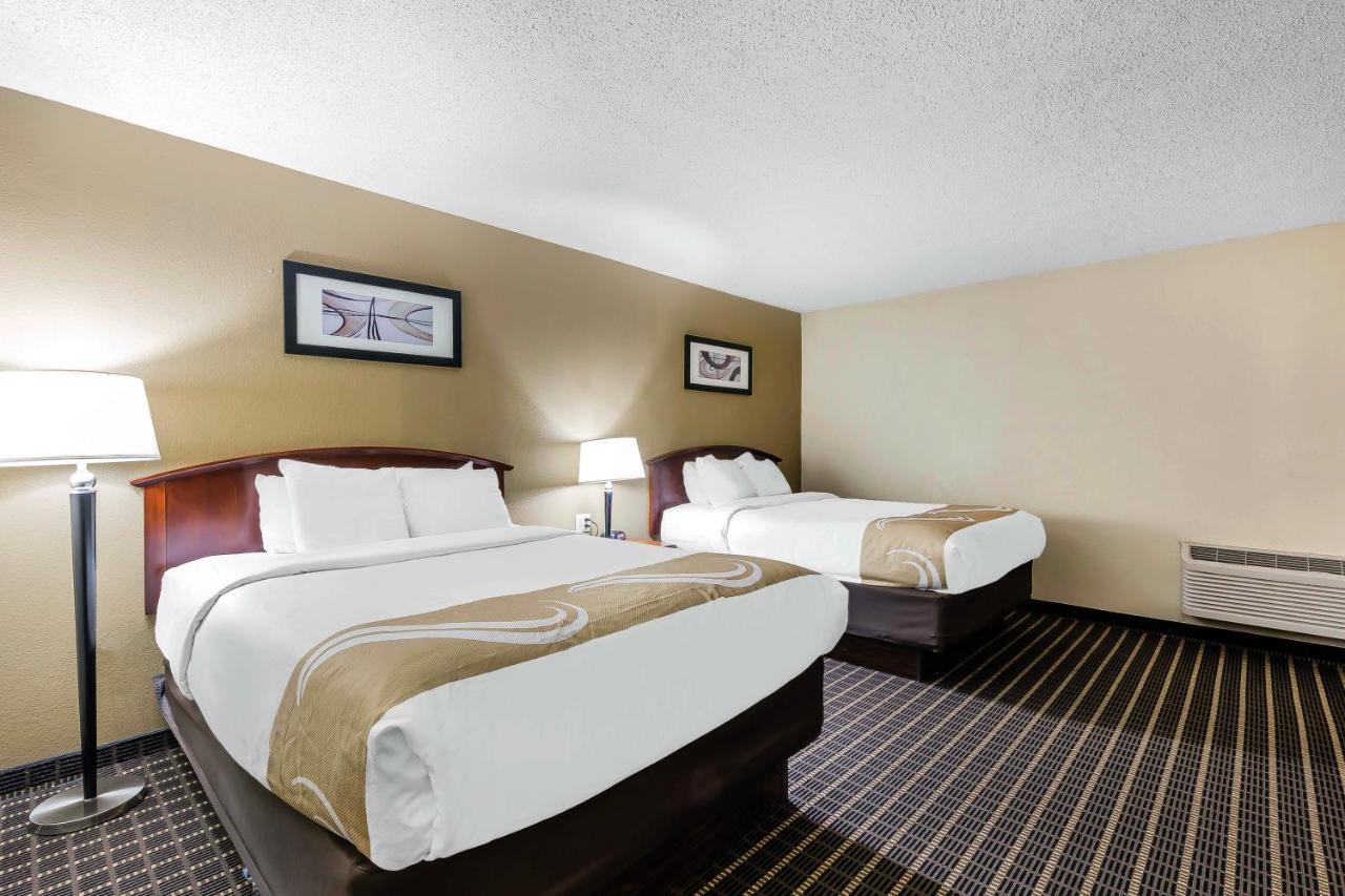 Standard Room with King and Queen Bed - Non-Smoking at Quality Inn & Suites Sevierville - Pigeon Forge